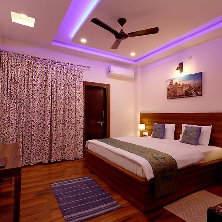 Ferienwohnung Shivalayaa - The Divine Abode Agra  Exterior foto