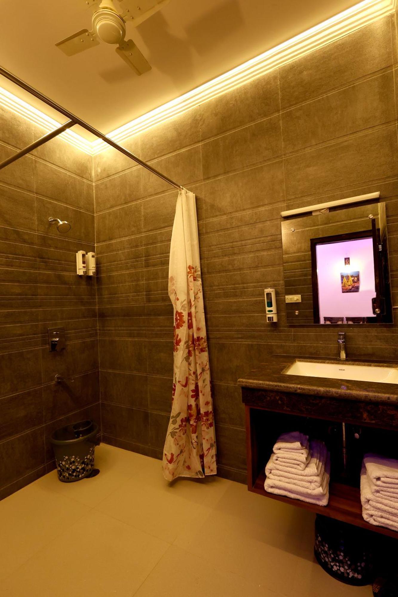 Ferienwohnung Shivalayaa - The Divine Abode Agra  Exterior foto